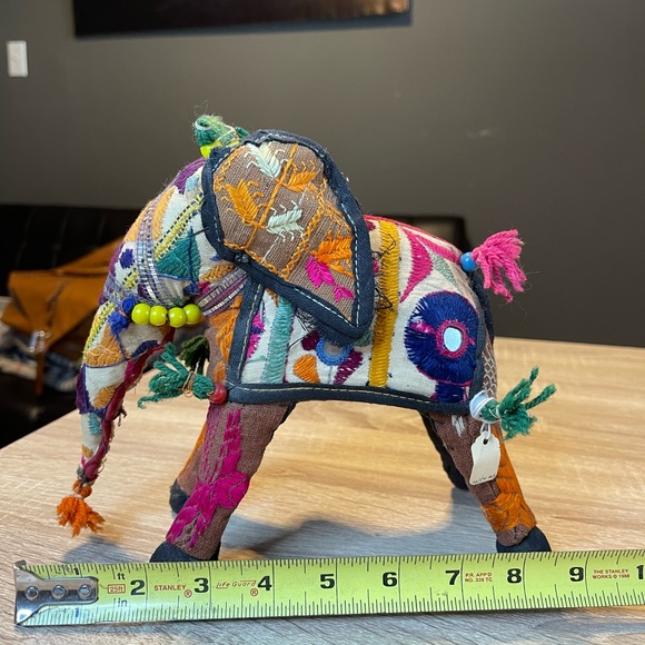 Hand stitched Hand sown Made In India Elephant - Picture 2 of 11